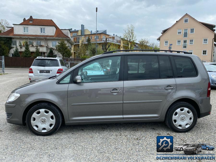 Pompa ulei volkswagen touran 2012